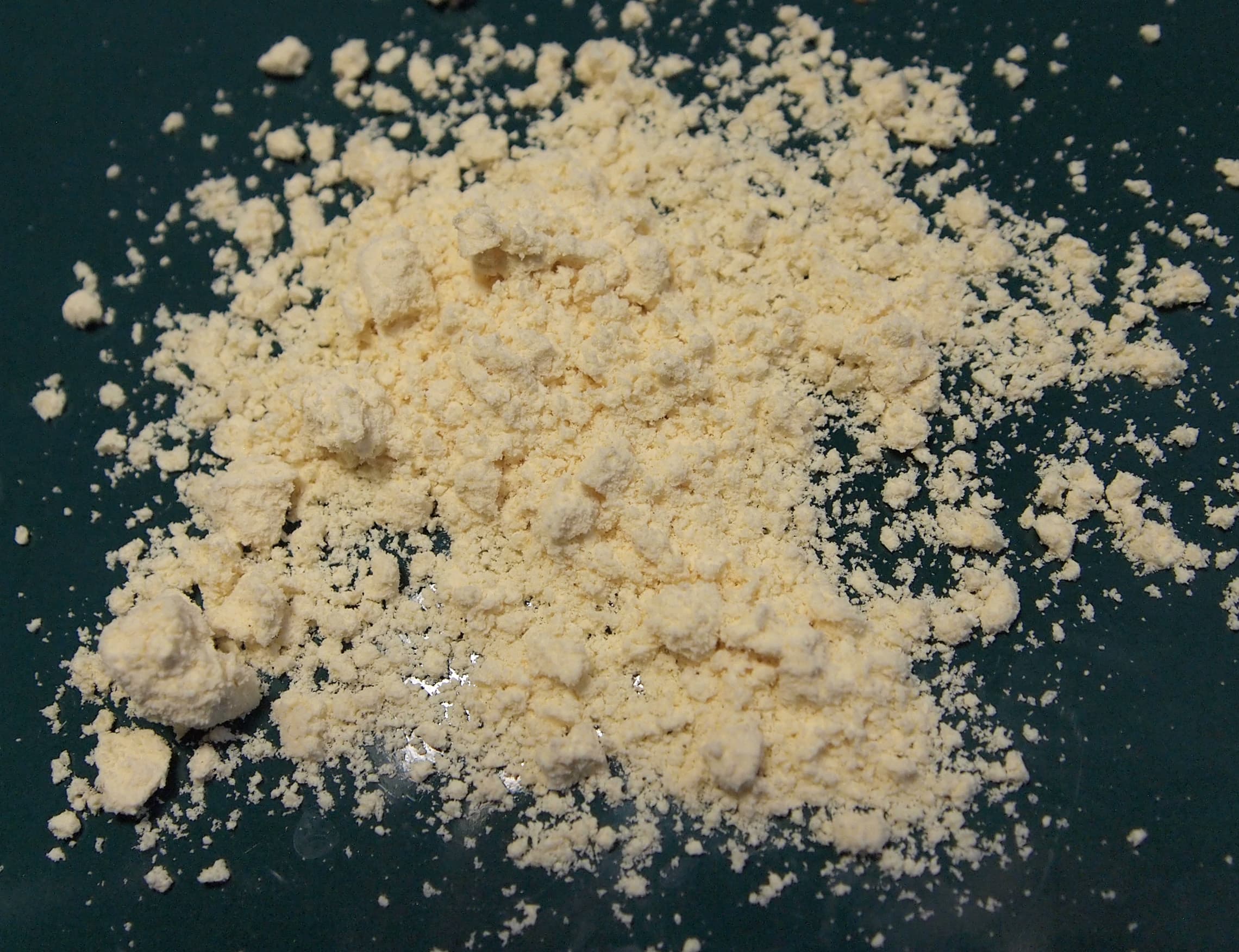 Flour, amaranth