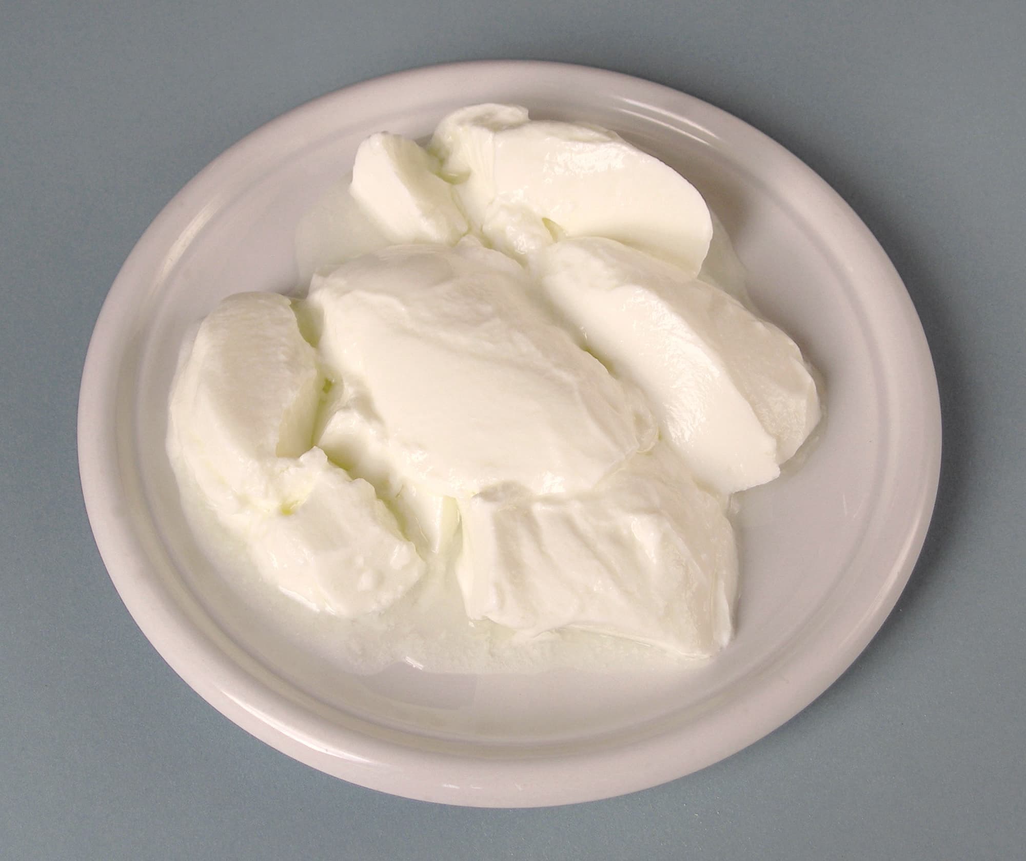Yogurt, fruit, low fat,9 g protein/8 oz