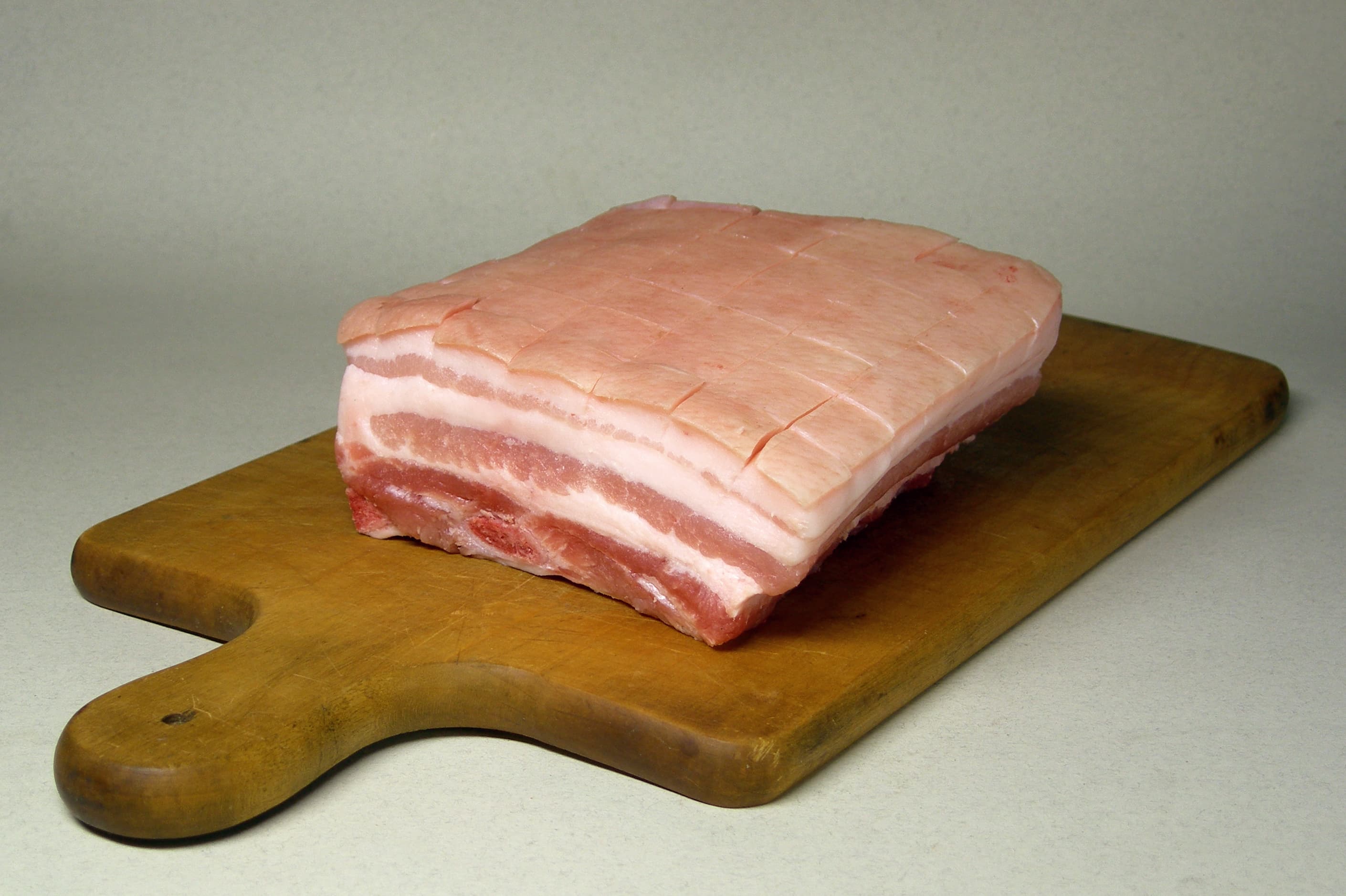 Pork, loin, whole, lean, roasted